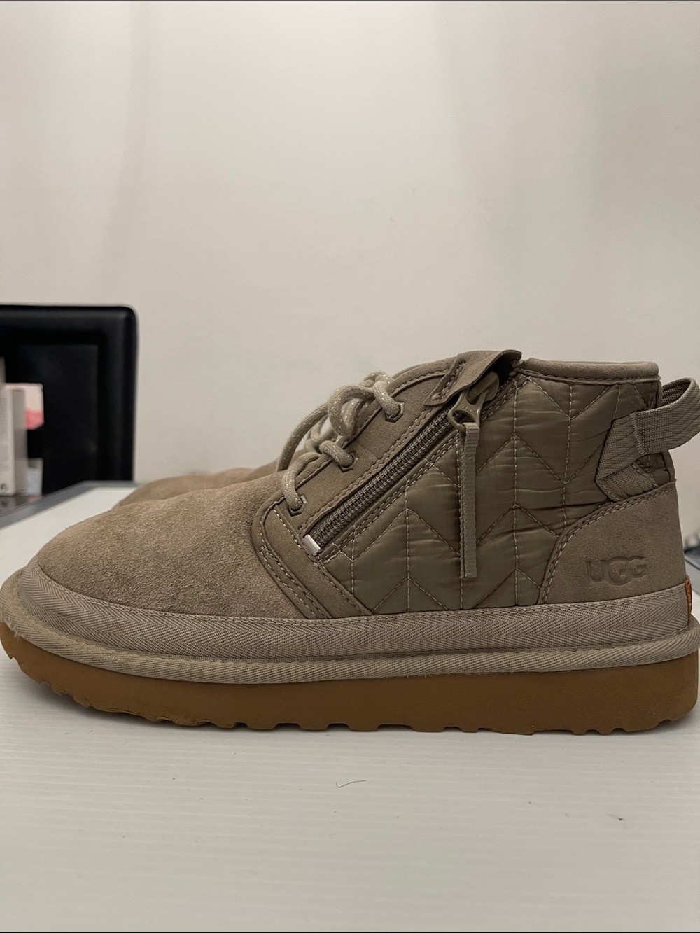 UGG WINTER NEUMEL ZIP QUITTING BOOT MENS SIZE 11